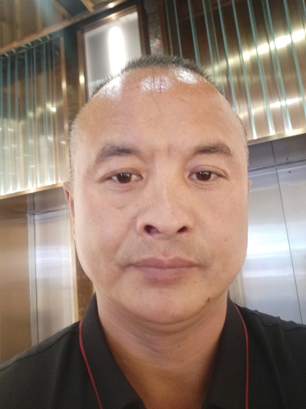 晨晨的第一张照片--新疆认干亲服务网