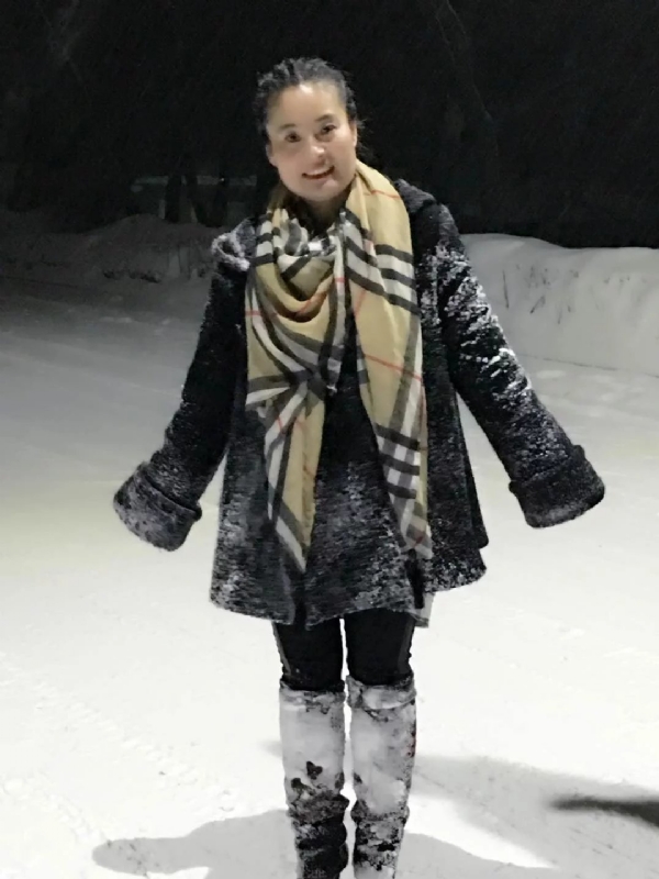 茹芯的第四张照片--新疆认干亲服务网