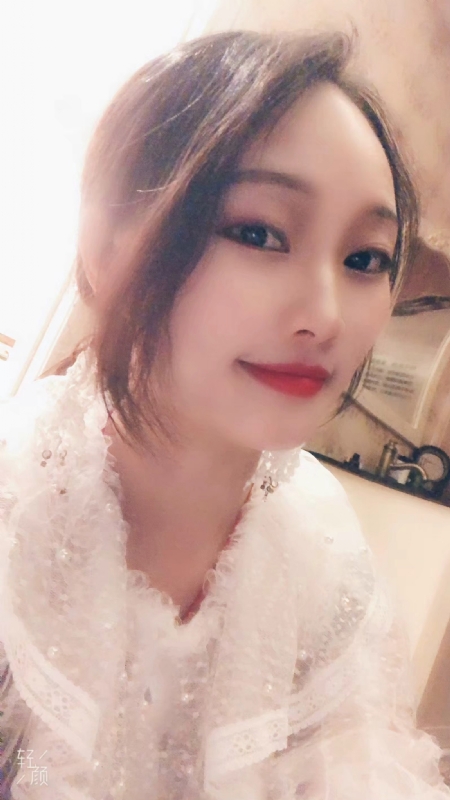 雯雯的第一张照片--新疆认干亲服务网