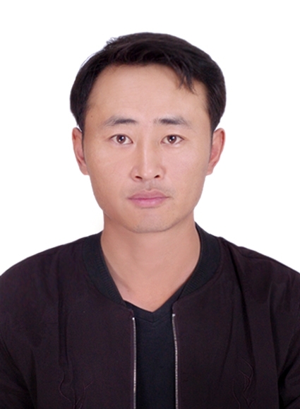 淡漠痕的第一张照片--新疆认干亲服务网