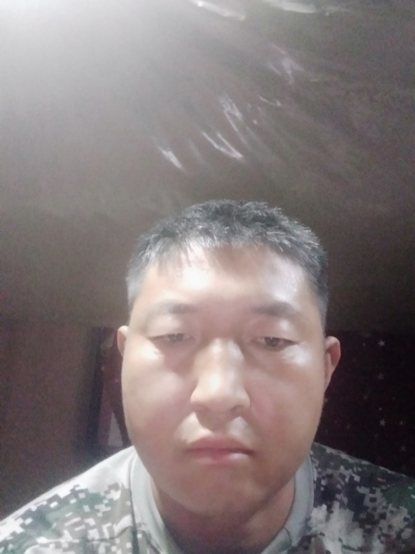 雪山浪子的第一张照片--新疆认干亲服务网