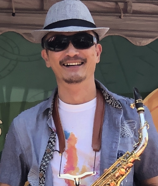 Wayne的第三张照片--新疆认干亲服务网