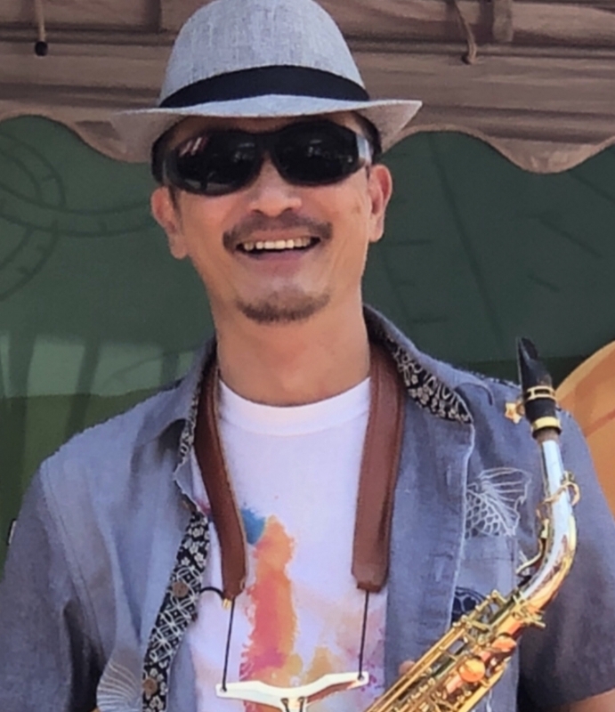 Wayne的第四张照片--新疆认干亲服务网