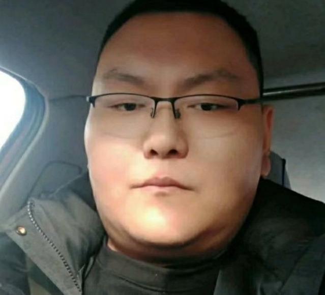 一路的第二张照片--新疆认干亲服务网