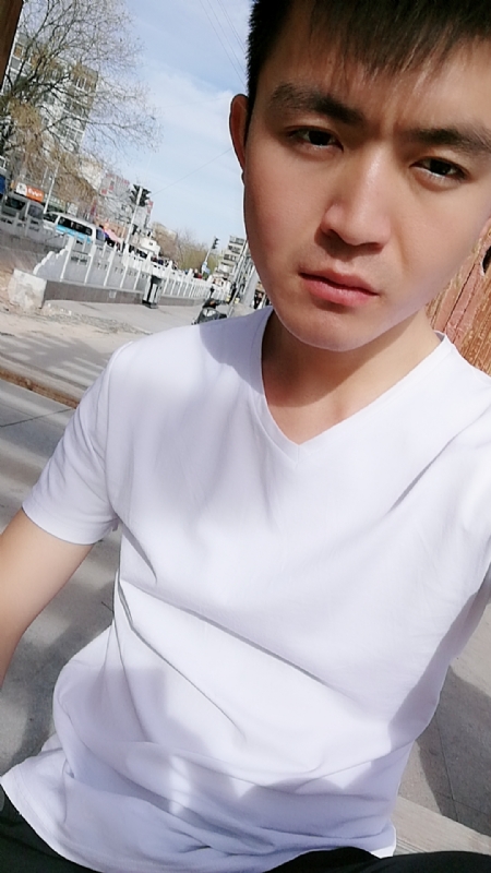 未来可期的我的第二张照片--新疆认干亲服务网