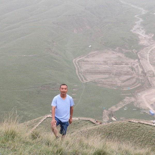 守候的她的第一张照片--新疆认干亲服务网