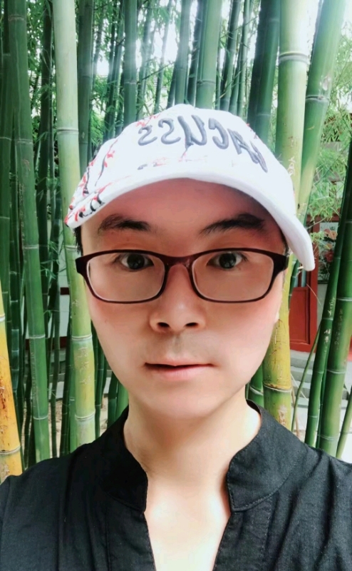 帝俊的第一张照片--新疆认干亲服务网