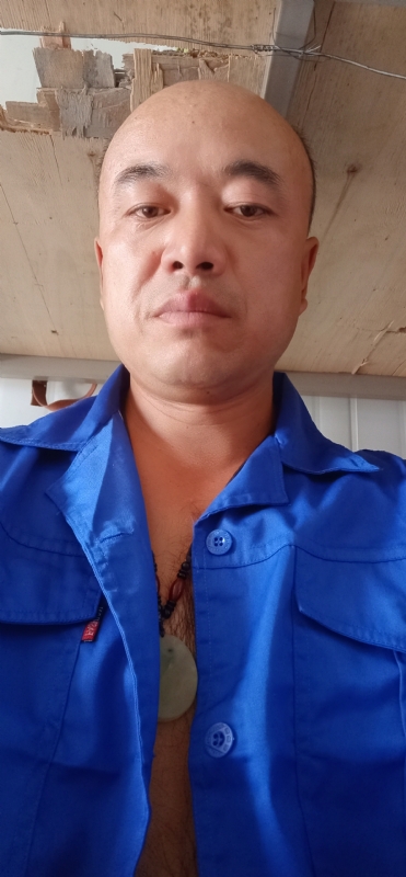 啸山的第一张照片--新疆认干亲服务网