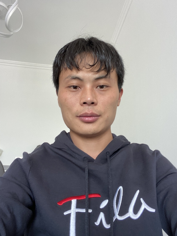 寒漠的第一张照片--新疆认干亲服务网