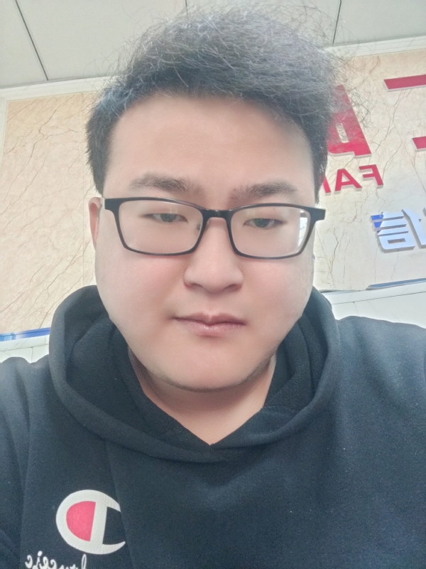 小张的第一张照片--新疆认干亲服务网