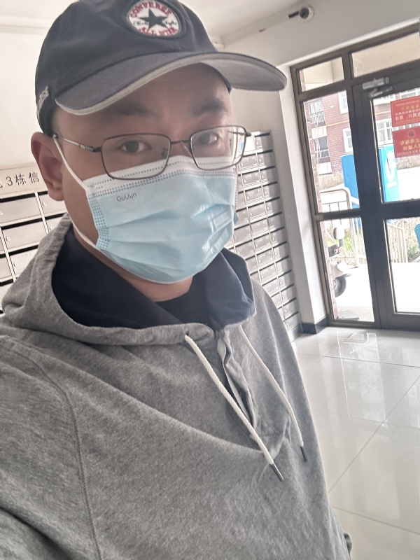 冰的第一张照片--新疆认干亲服务网