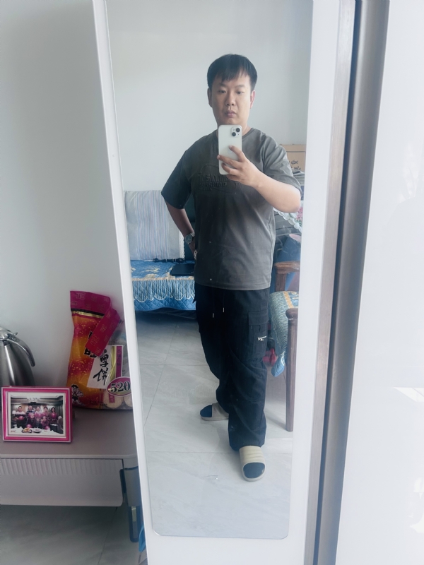 黄先生的第一张照片--新疆认干亲服务网