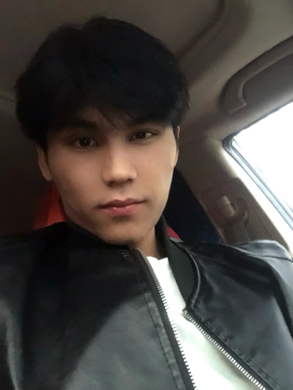 alun的第一张照片--新疆认干亲服务网